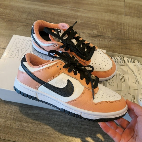 Nike Dunk Low Womens Sz 6 - Picture 2 of 5